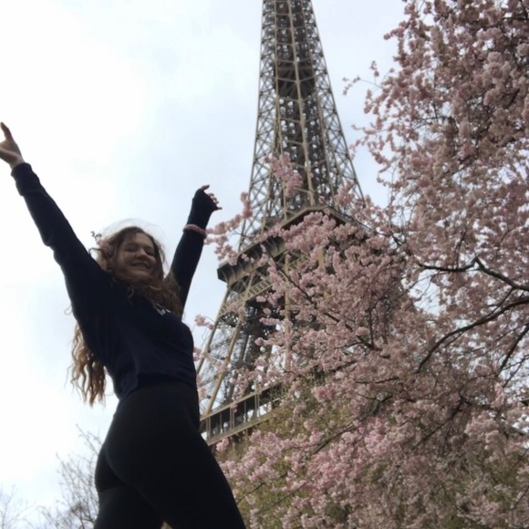 nat & car 💖 - Picture 4 of 4